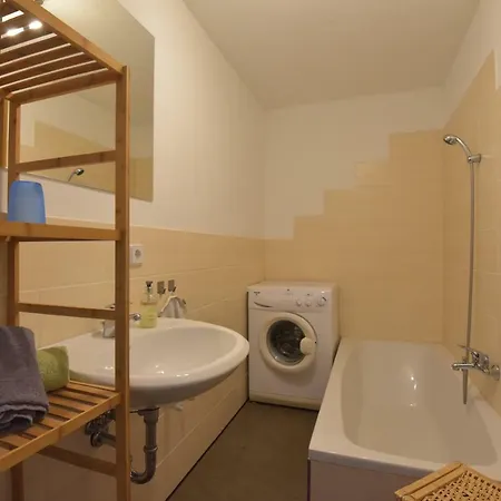 Ferienwohnung * Sonneberg